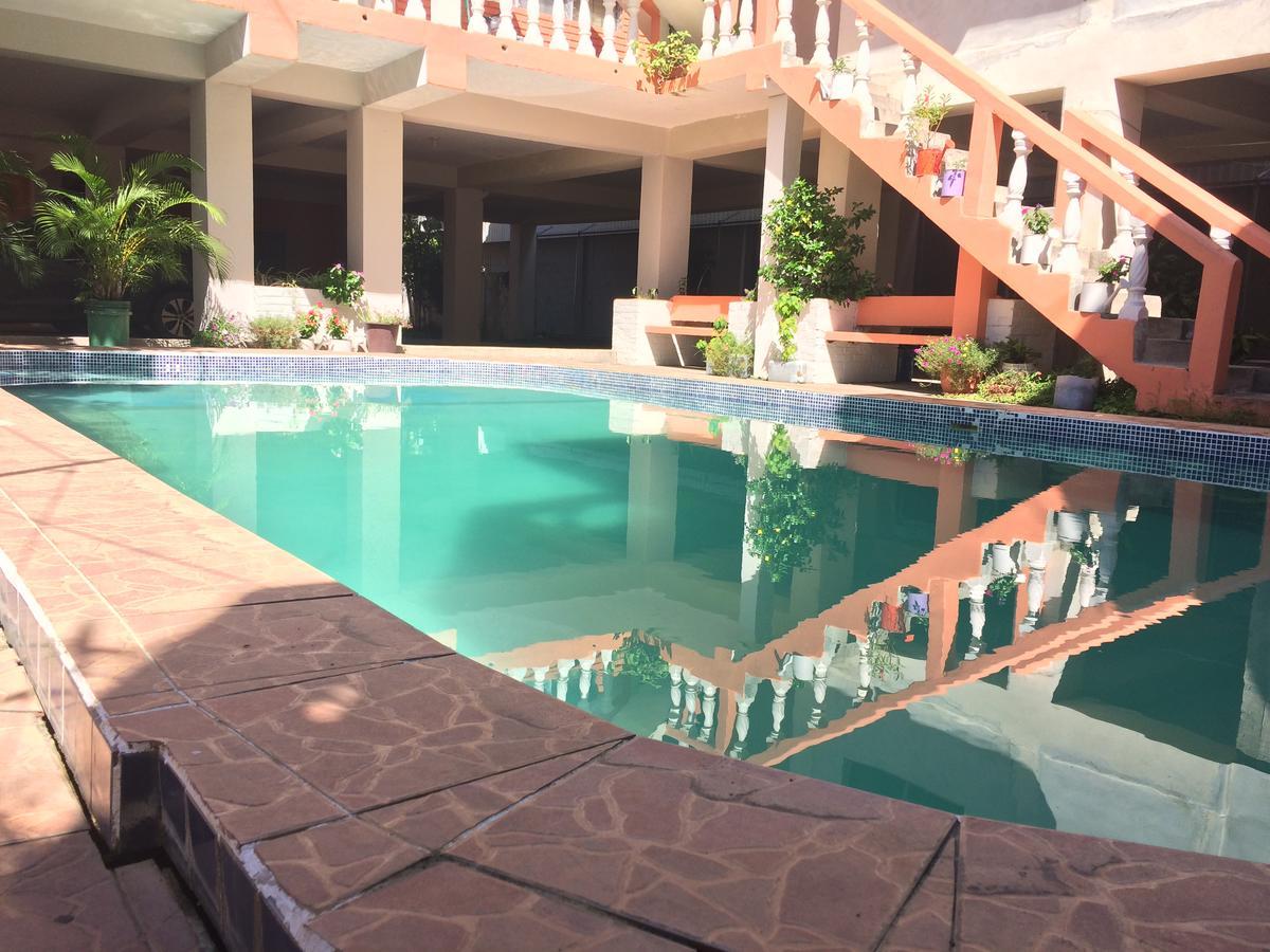 Hotel Casa Marina La Ceiba Exterior photo