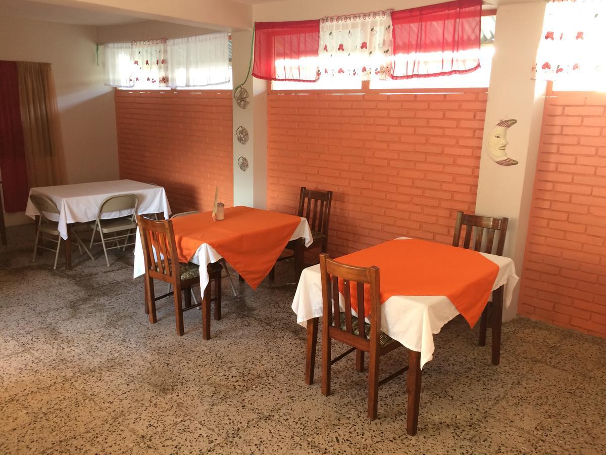 Hotel Casa Marina La Ceiba Exterior photo